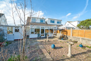 Photo 21- click for photo gallery